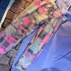 Under Armour Leggings Girls Size Medium 