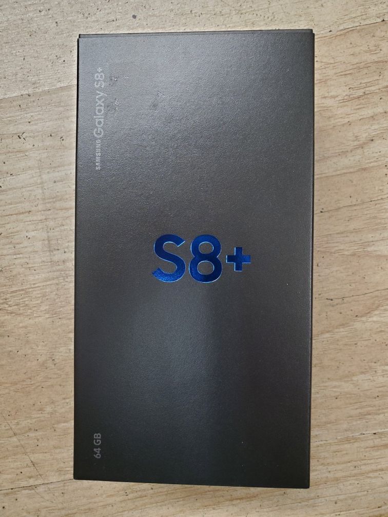 Samsung galaxy S8 plus 64gb unlocked new in box