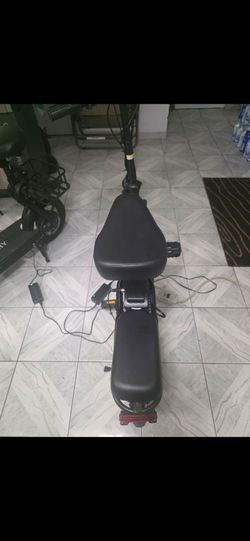 2 person scooter in excellent condition