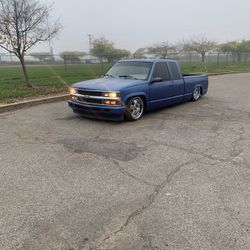1992 Chevy Bagged V6 Manuel 