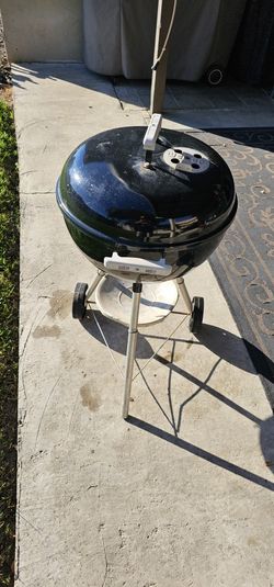 WEBER KETTLE 18" BBQ GRILL 