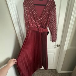 NEW/Plus Size Curvy Dress Mesh Pleated