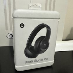 Beats Studio Pro