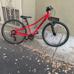 TREK MountainBIKE  