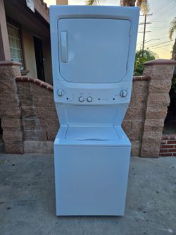 STACKABLE WASHER AND DRYER GAS CONECTION
