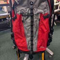  Gift Giving Time! Hiking Backpack Marmot Talus Like New