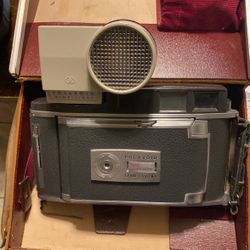 Polaroid Land Camera