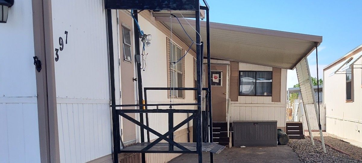 Elevator For Mobile Home