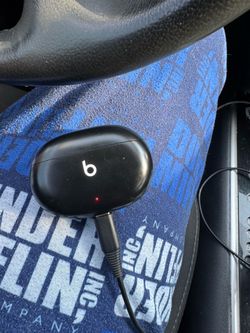 Beats by Dre Studio ear buds