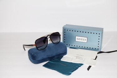 Gucci Men Sunglasses 
