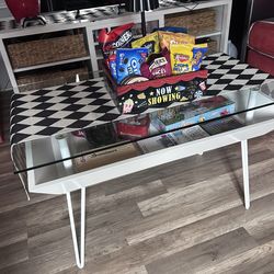 Flower Bed Table