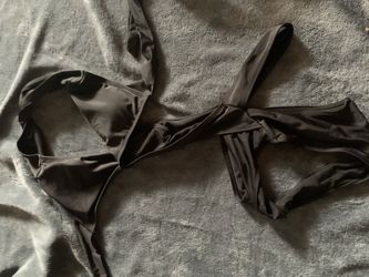 Women’s black bathing suit