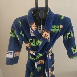 Minecraft Kids Robe. Size 8