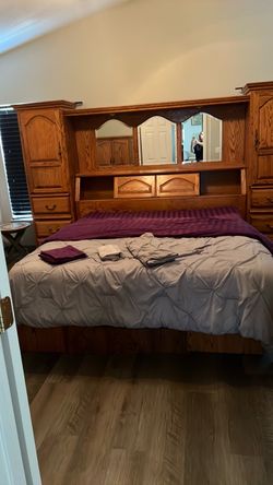 Oak King Bed with Wall Unit Headboard