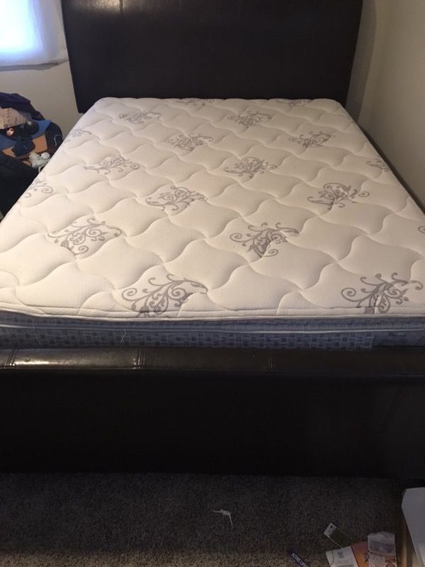 Amherst Pillow Top Queen Bed