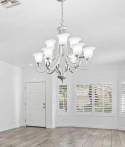 9-Light Chandelier – silver
