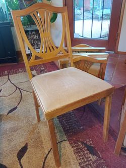 Vintage Folding Chairs 