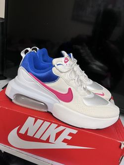 Nike Air Max Women Size 9