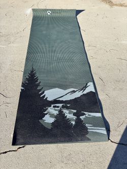 Lightly Used Yoga Mat