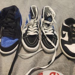 Zaptos Los Negrs Con Blanco 9.5 Y 11.c Los Otros