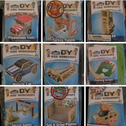 Lowe's DIY Kid's Workshop
BRAND NEW 3 for $10