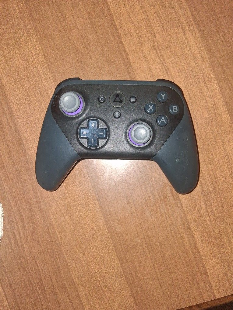 Amazon Luna Controller