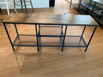 TV Stand 47.2 inches in Excellent Condition