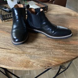 Boots Size 6M