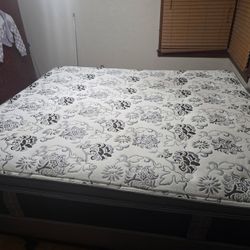 King Size Mattress And Bed Frame 