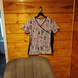 3 Scrubs 1 Size  Lg And 2  Size Xl