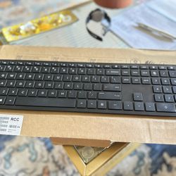 Hewlett Packard Wireless Keyboard 