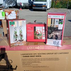 Brand New Christmas Decor 