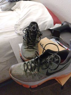 KD 8 size 9 1/2