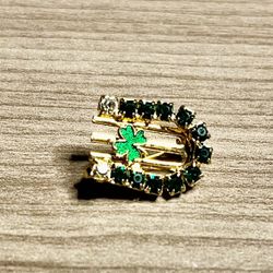 Vintage four leaf clover pin. 