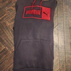 Brand NEW Puma Hoddie Sweater Size 14/16