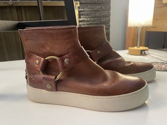 Brown leather Frye Hatchi boots #leatherboots can fit women’s 7.5