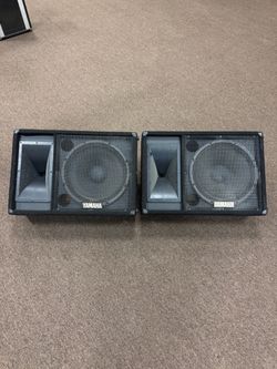 Yamaha SM15IV 15” Stage Monitors – 4 Available