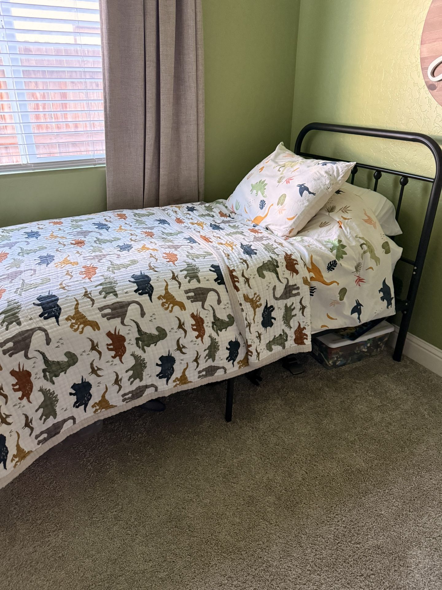 Twin Bed And Mattress