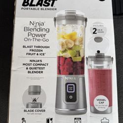 Ninja Portable Blender (New 18 ounces)