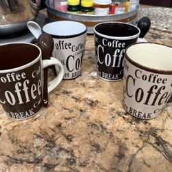 Coffee Mugs With Spoons