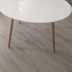 Free Coffee Table