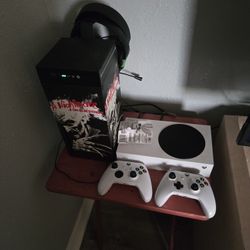 Xbox Series S W/0 Controller 100 OBO