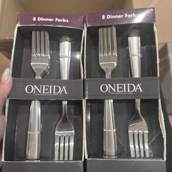 ONEIDA 16 Dinner Forks 