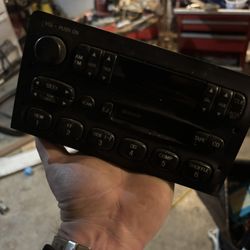 97-98 F150 / Expedition Factory Radio