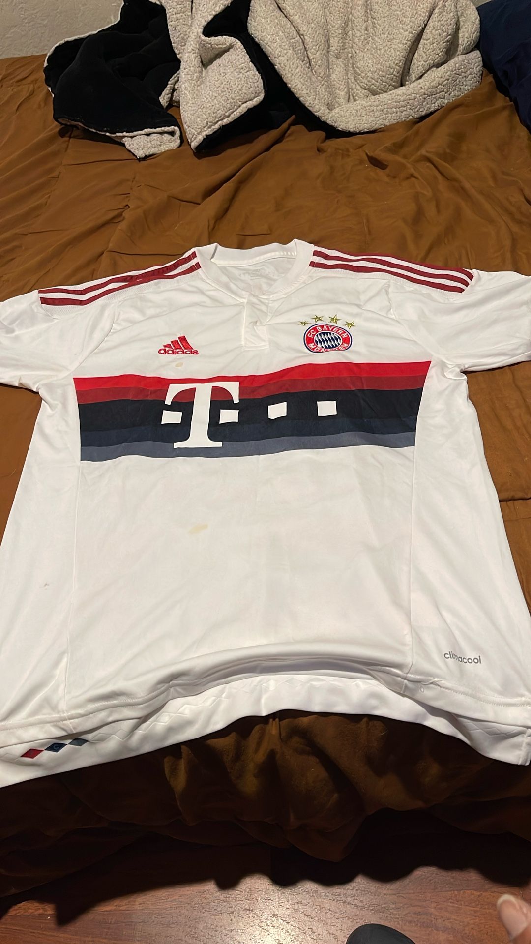 BATERN MÚNICH JERSEY NEW