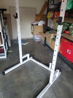 Squat rack