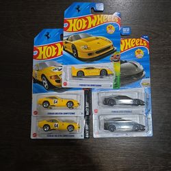 Hotwheels Ferrari Lot Of 5 - F40 / 365 / SF90 Brand New