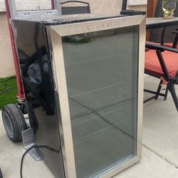 Crownful Beverage Refrigerator