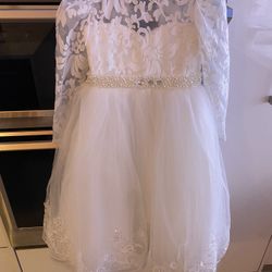 Beautiful White Dress Little Girl Size 6