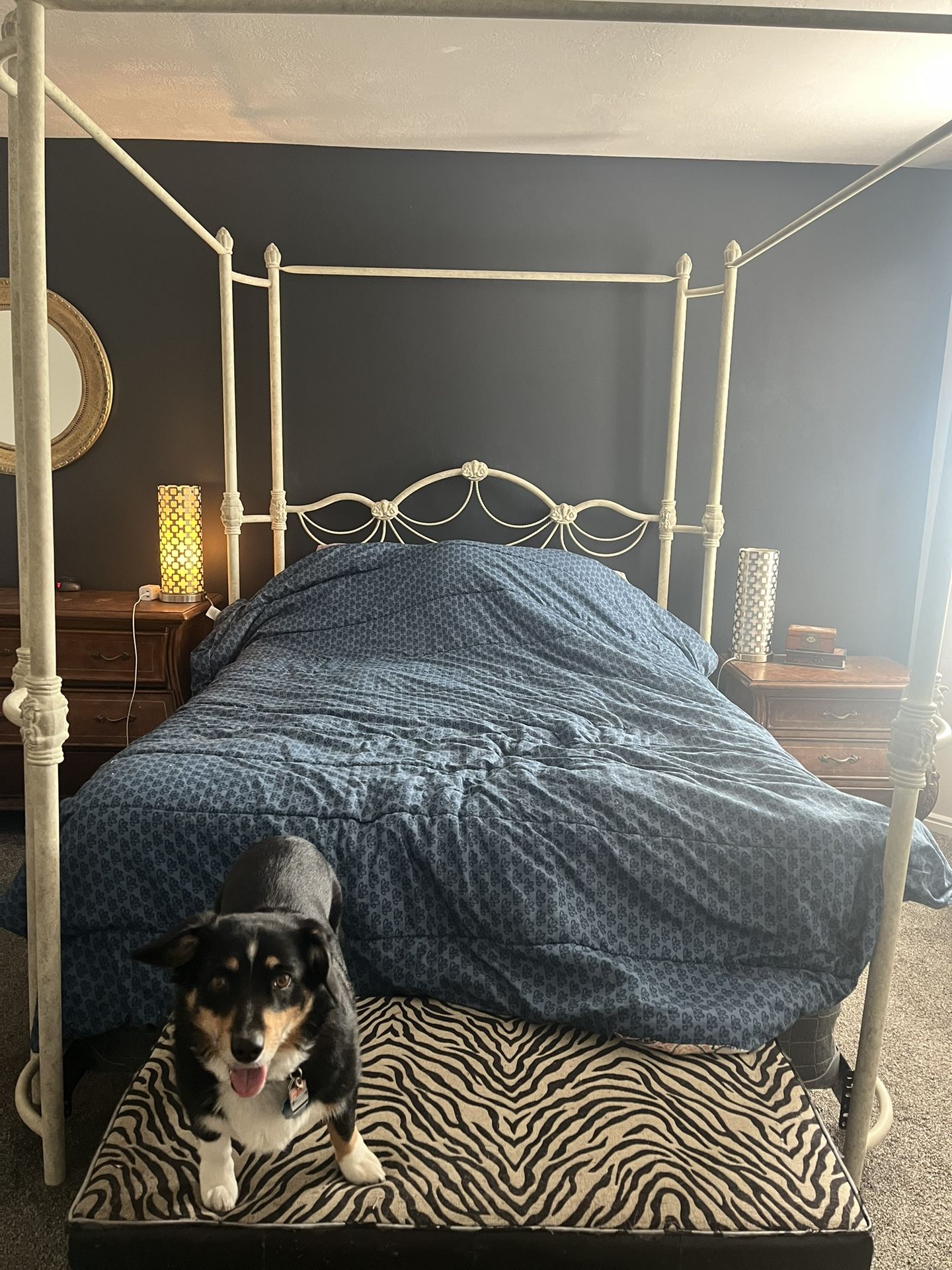 Queen Four Poster Head And Footboard